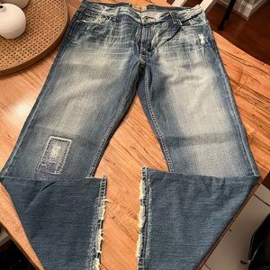 Men’s Buckle Jeans, Regular fit, Size 40, NEW WITH TAGS.